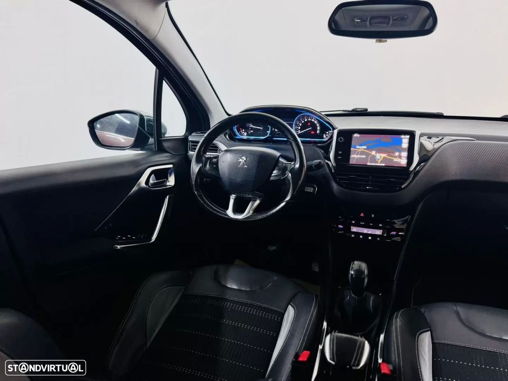 Peugeot 2008 1.6 e-HDi Allure - 29