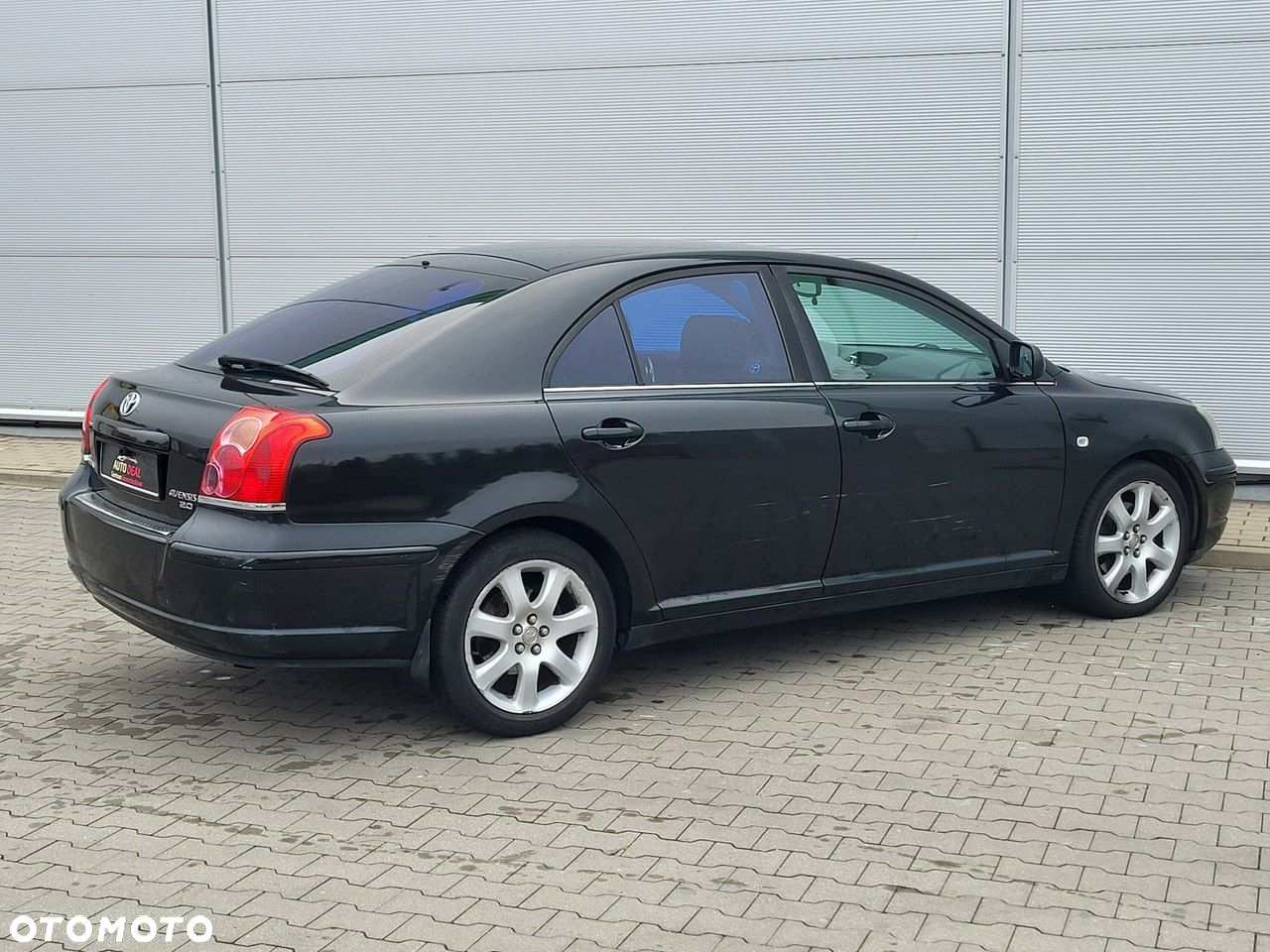 Toyota Avensis - 11
