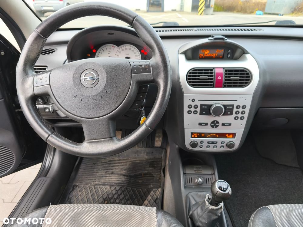 Opel Corsa 1.0 12V Cosmo - 7