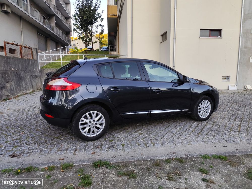 Renault Mégane 1.5 dCi Dynamique S SS - 11