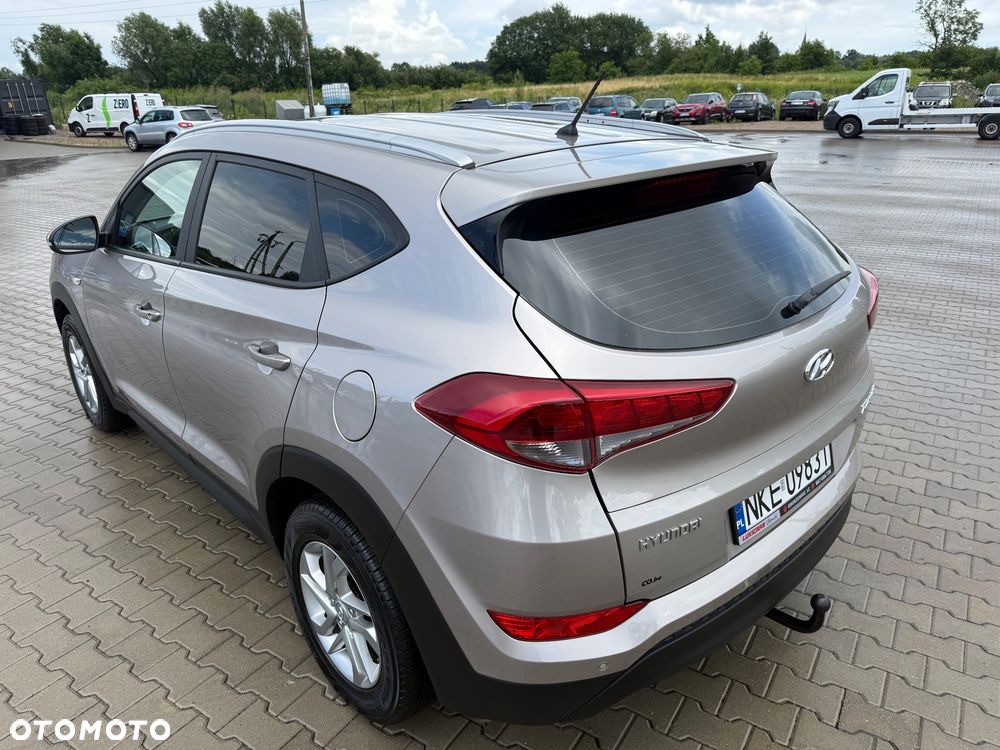 Hyundai Tucson blue 1.7 CRDi 2WD Style - 8