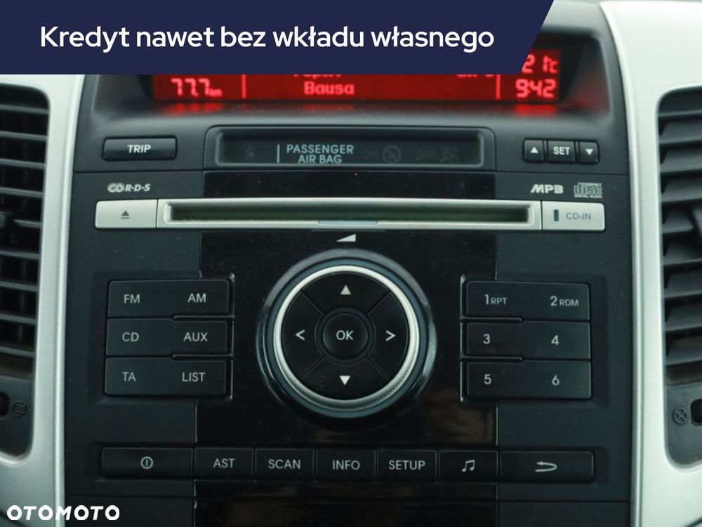 Kia Venga - 11