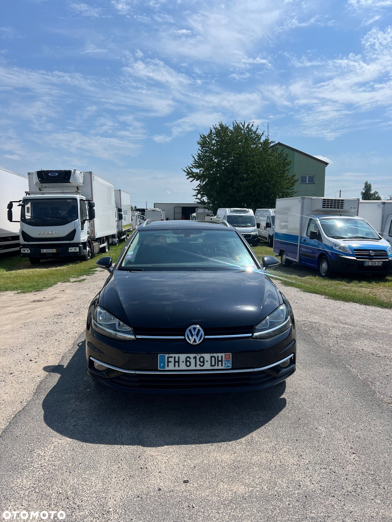 Volkswagen Golf 1.0 TSI BlueMotion DSG Comfortline - 2
