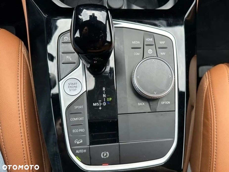 BMW X4 xDrive20d mHEV M Sport sport - 11