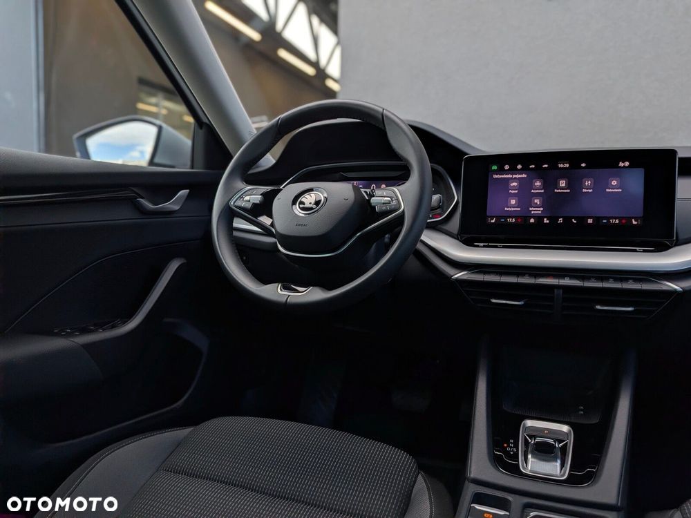Skoda Octavia 1.5 TSI mHEV Selection DSG - 14