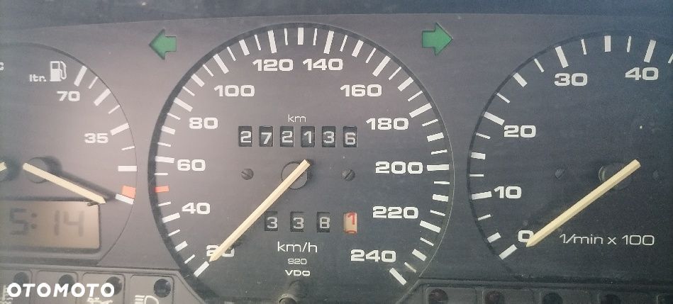 Volkswagen Passat 2.0 16V GL - 8
