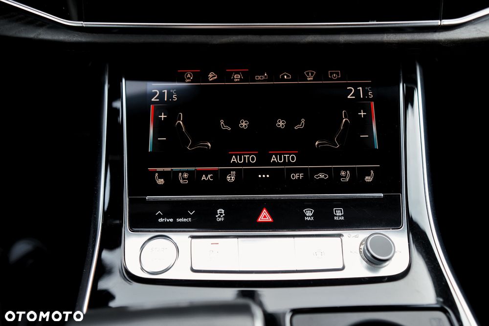 Audi Q8 55 TFSI quattro tiptronic - 25