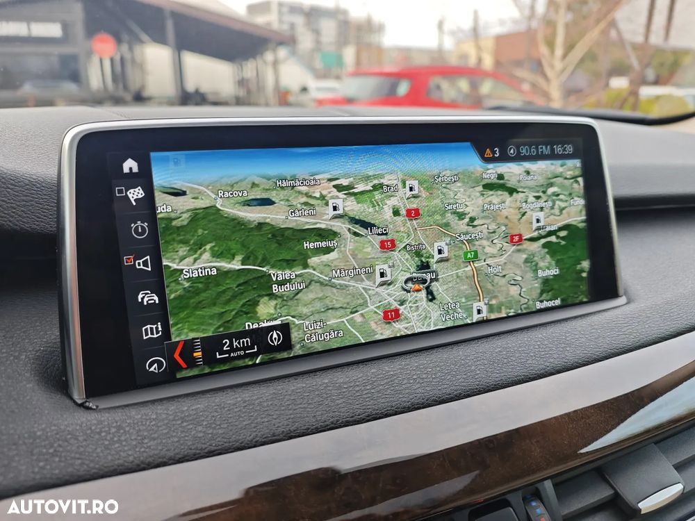 BMW X5 xDrive35i - 7