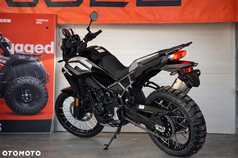 CFMoto NK - 3