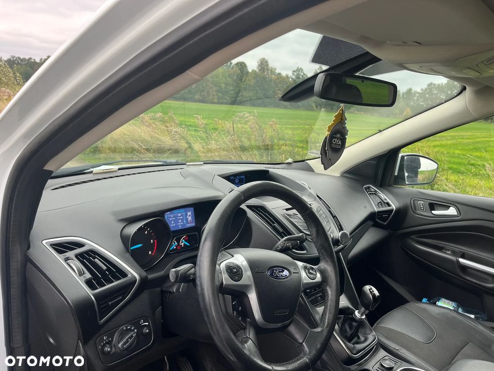 Ford Kuga 2.0 TDCi Individual - 8