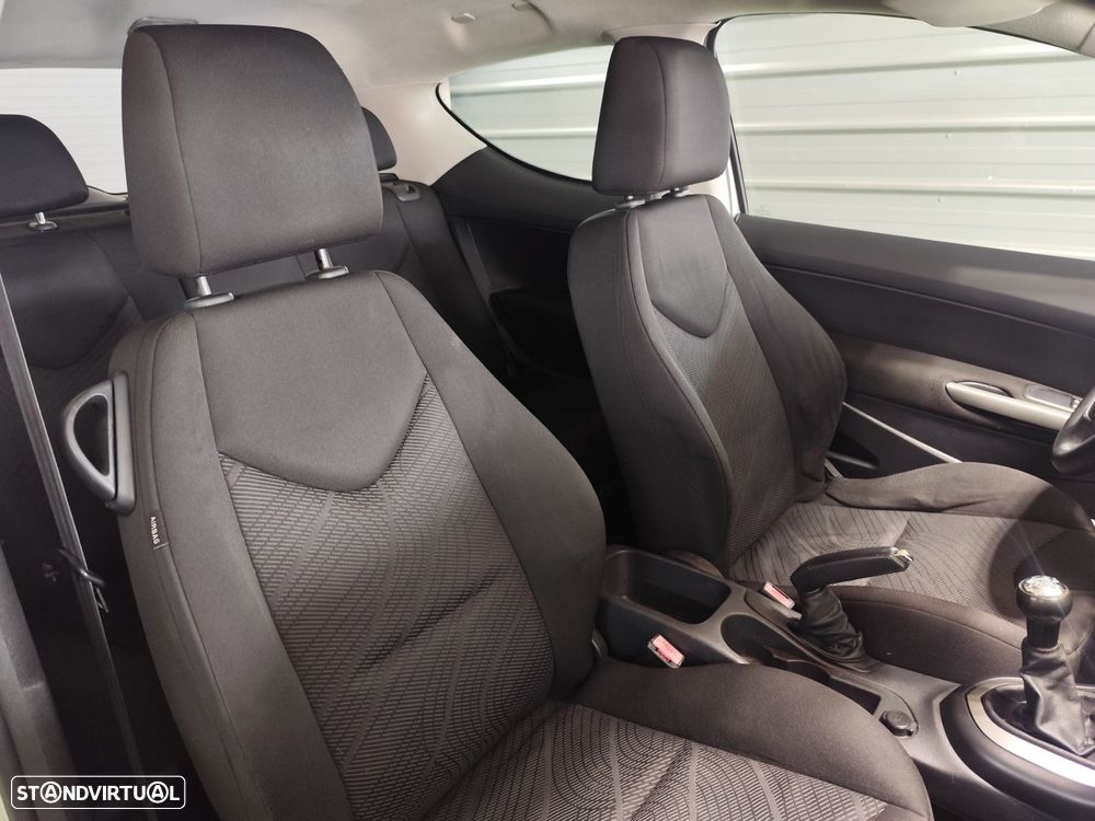 Peugeot 308 HDi FAP 90 Tendance - 17