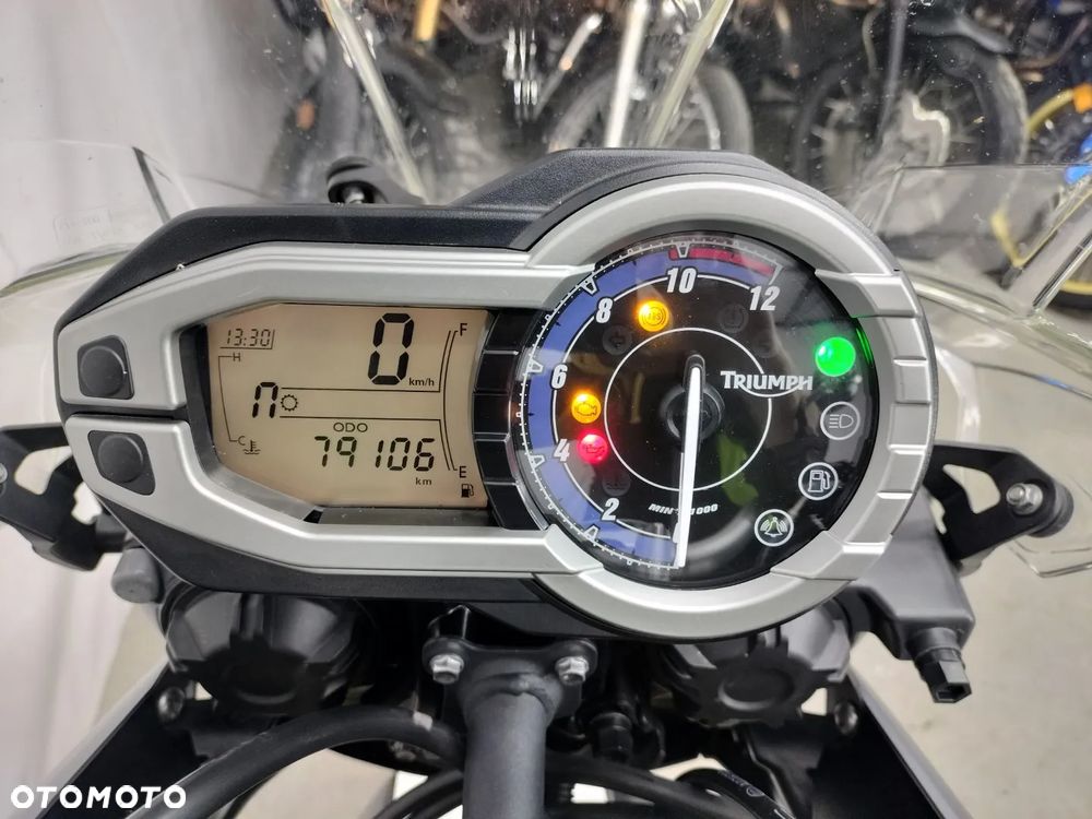 Triumph Tiger - 14