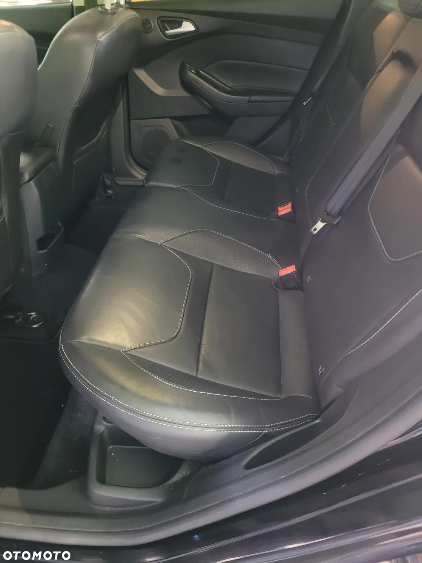 Ford Focus 2.0 TDCi Titanium ASS - 17
