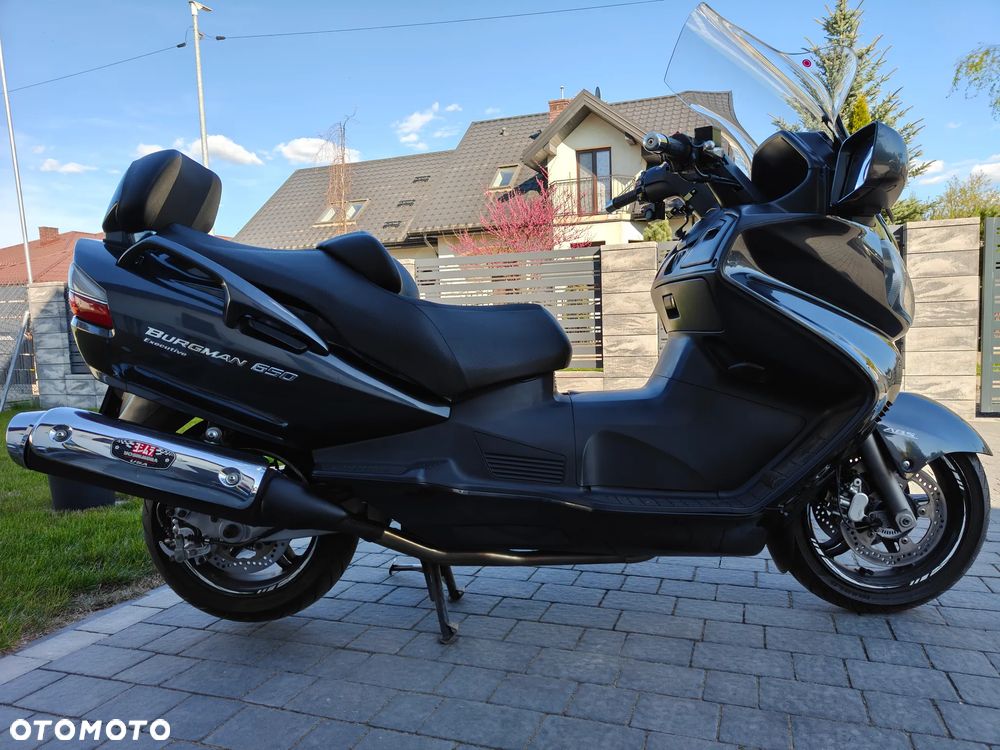 Suzuki Burgman - 16