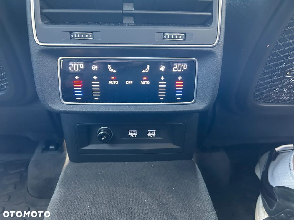 Audi Q7 - 25