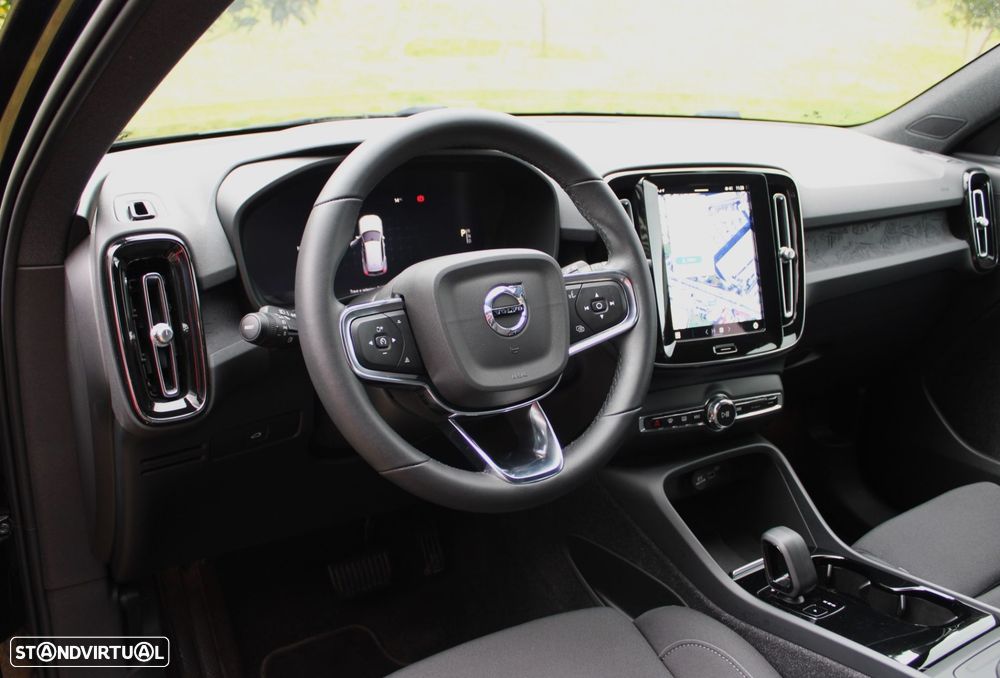 Volvo XC 40 Recharge Core - 27