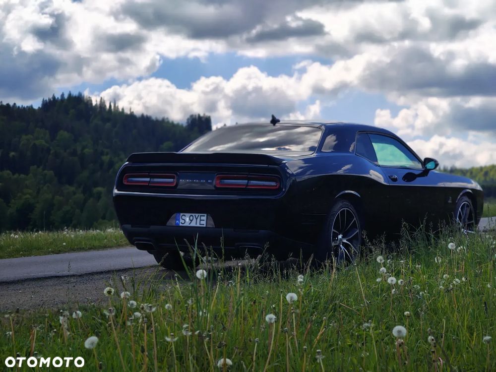Dodge Challenger 6.4 Scat Pack - 5