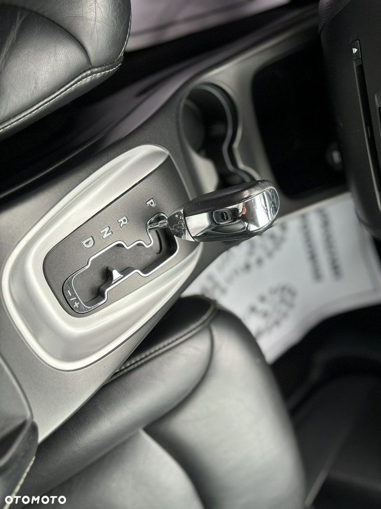 Fiat Freemont 2.0 Multijet 16V DPF Automatik Allrad Black Code - 19