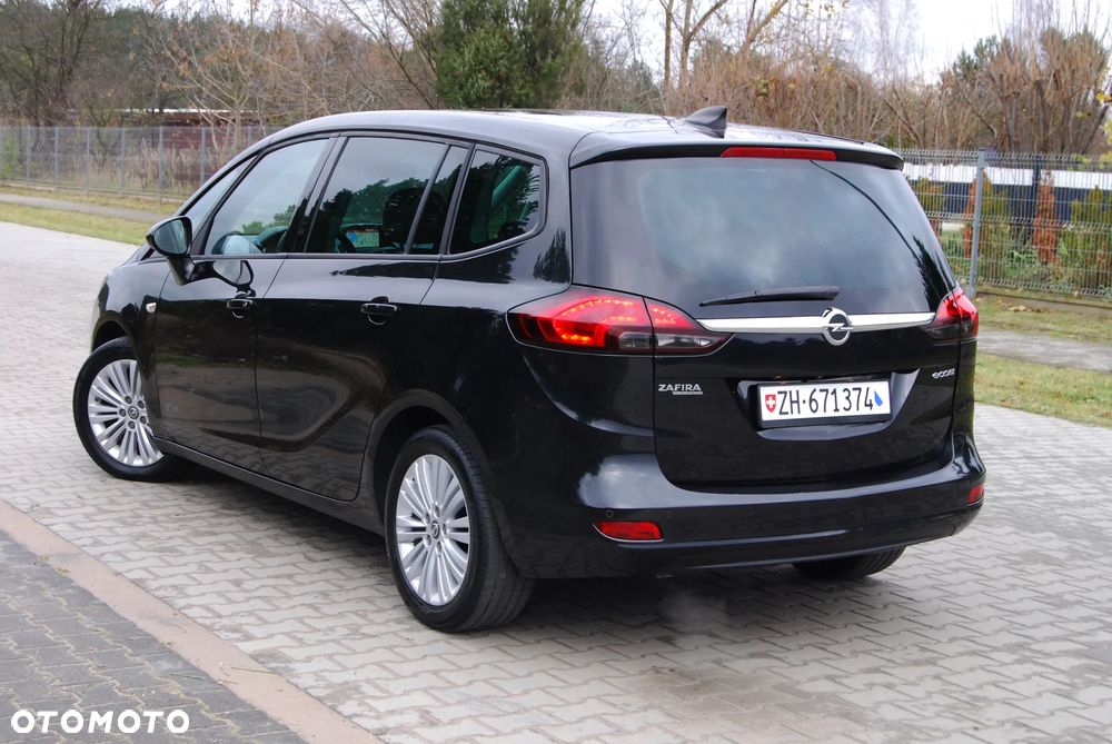 Opel Zafira 1.4 T Cosmo EU6 - 16
