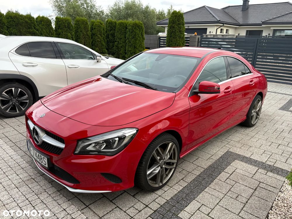 Mercedes-Benz CLA 180 7G-DCT - 2