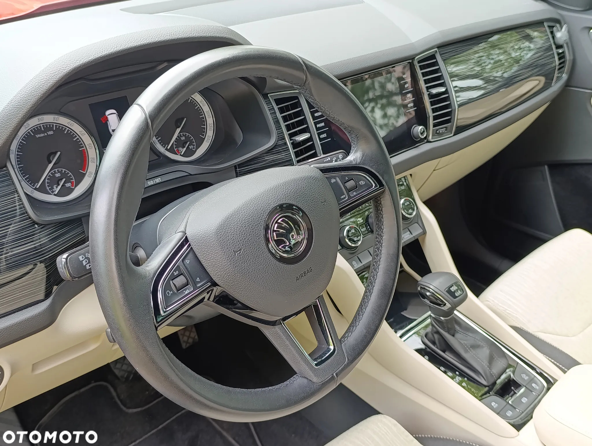 Skoda Kodiaq 2.0 TDI 4x4 Style DSG 7os - 10