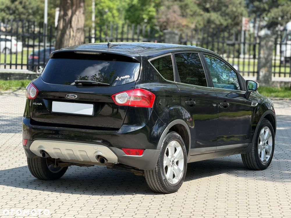 Ford Kuga 2.0 TDCi 4x4 Trend - 5
