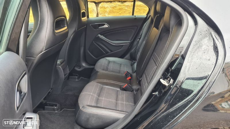 Mercedes-Benz A 200 CDi BE Urban - 29
