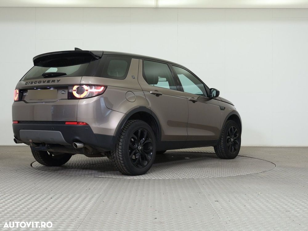 Land Rover Discovery Sport 2.0 l TD4 HSE Luxury Aut. - 8
