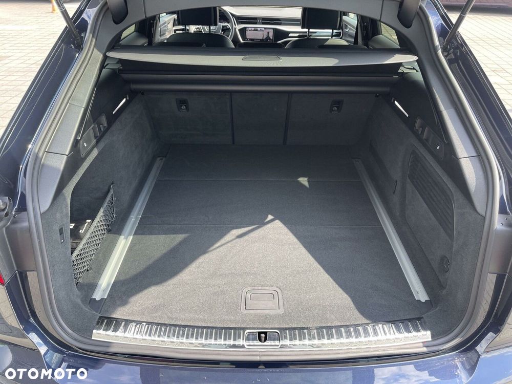 Audi A6 Allroad - 26