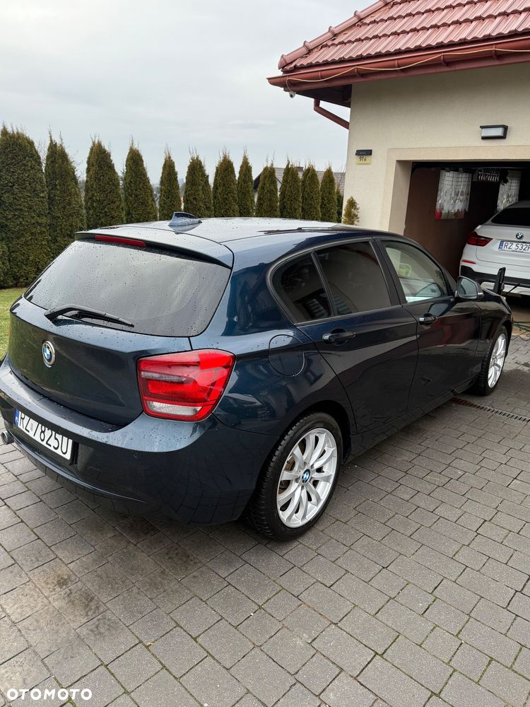 BMW Seria 1 116d - 5