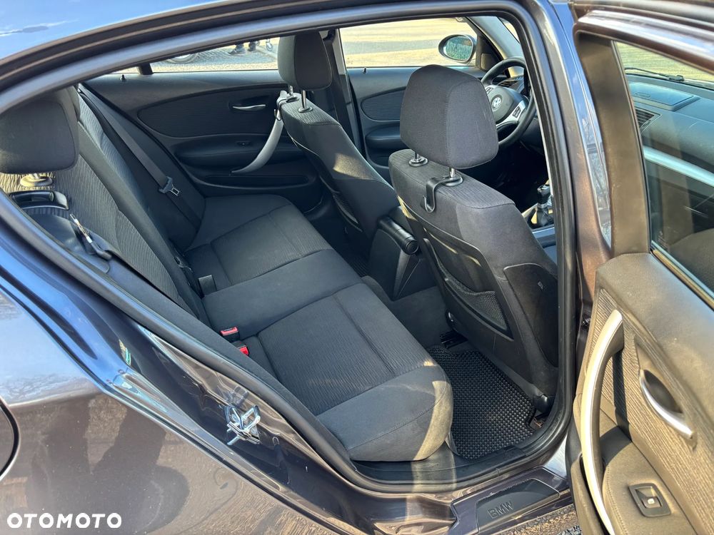 BMW Seria 1 - 13