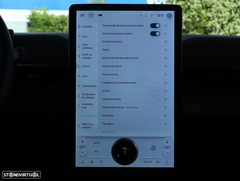 Ford Mustang Mach-E AWD PREMIUM - 47