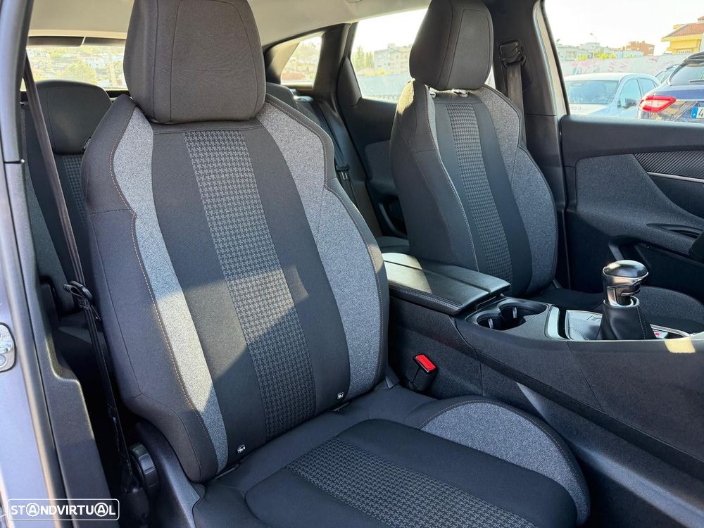 Peugeot 3008 1.5 BlueHDi Active Pack - 16