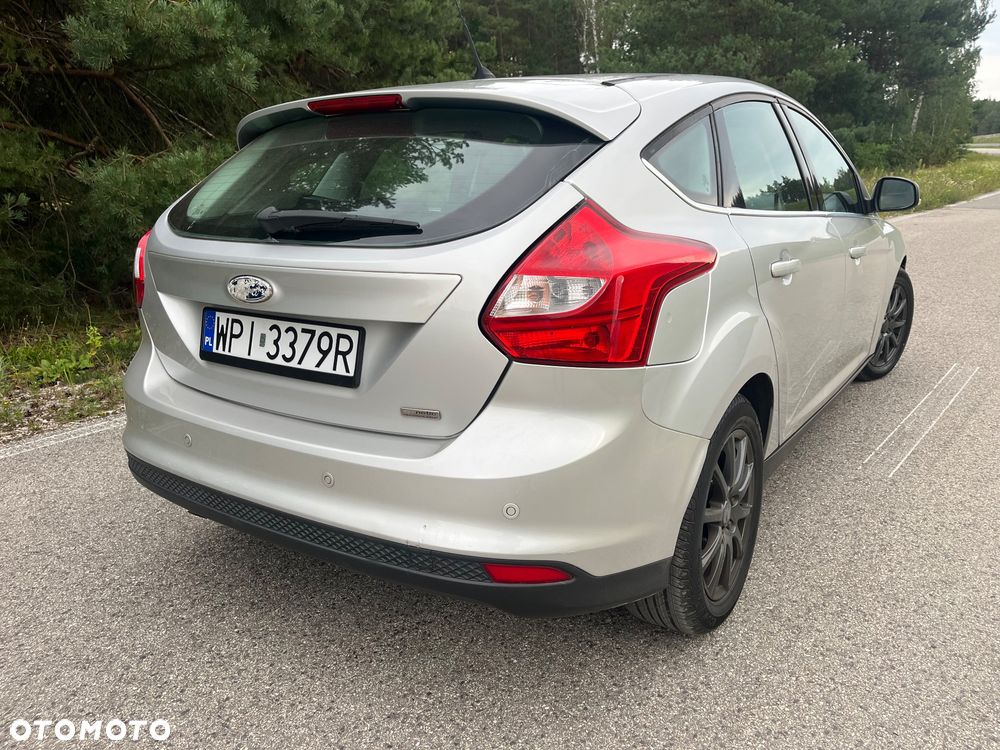 Ford Focus 1.6 TDCi DPF Titanium - 12