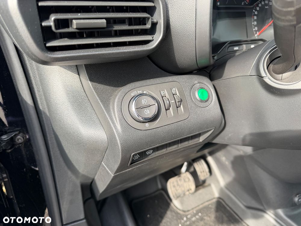 Opel Combo 1.5 D 96kW Automatik XL N1 Edition - 32
