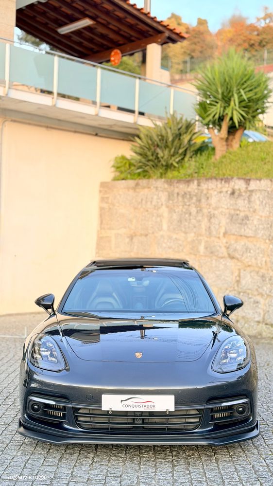 Porsche Panamera Sport Turismo 4 E-Hybrid - 2