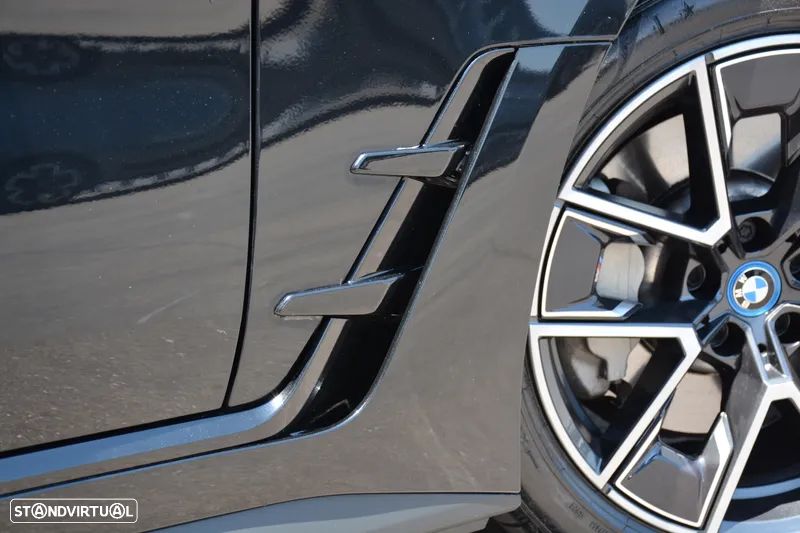 BMW i4 eDrive35 Gran Coupe M Sport - 15