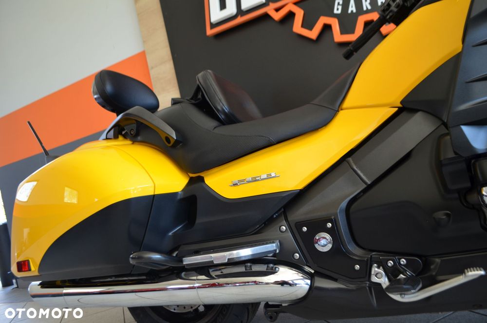 Honda GL - 14