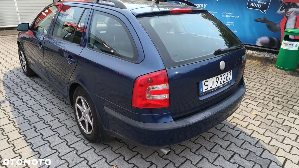 Skoda Octavia 1.6 Elegance - 6