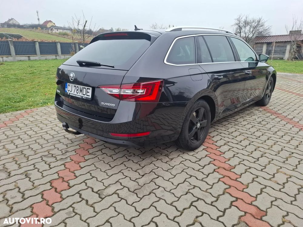 Skoda Superb 1.6 TDI Style - 3