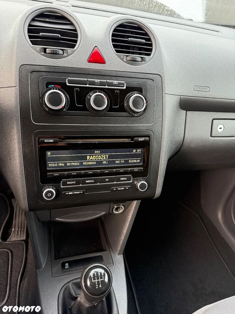 Volkswagen CADDY MAXI - 11