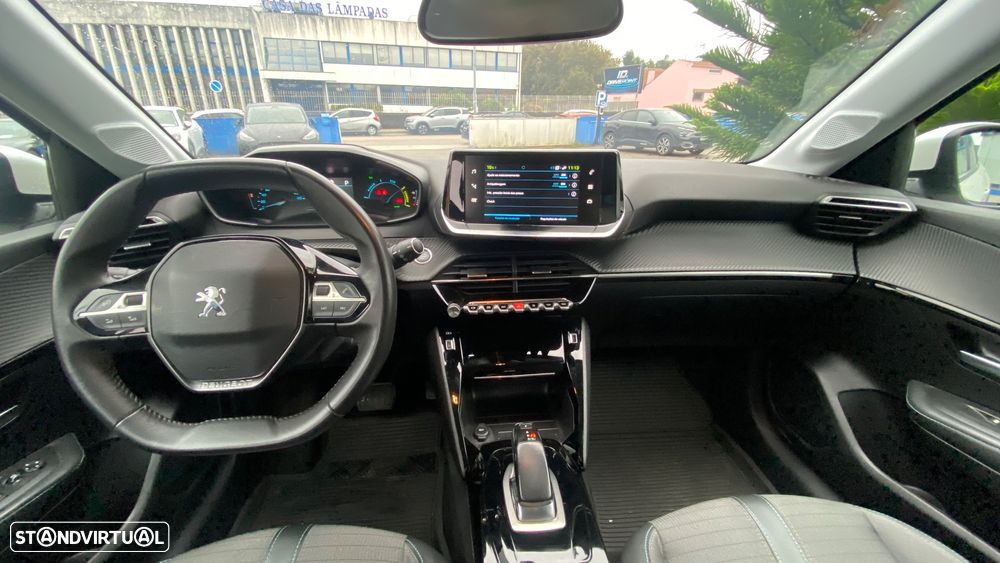 Peugeot e-208 50 kWh Allure Pack - 27