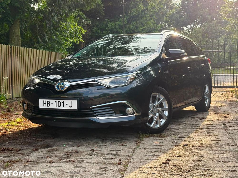 Toyota Auris 1.8 HSD Luna - 5