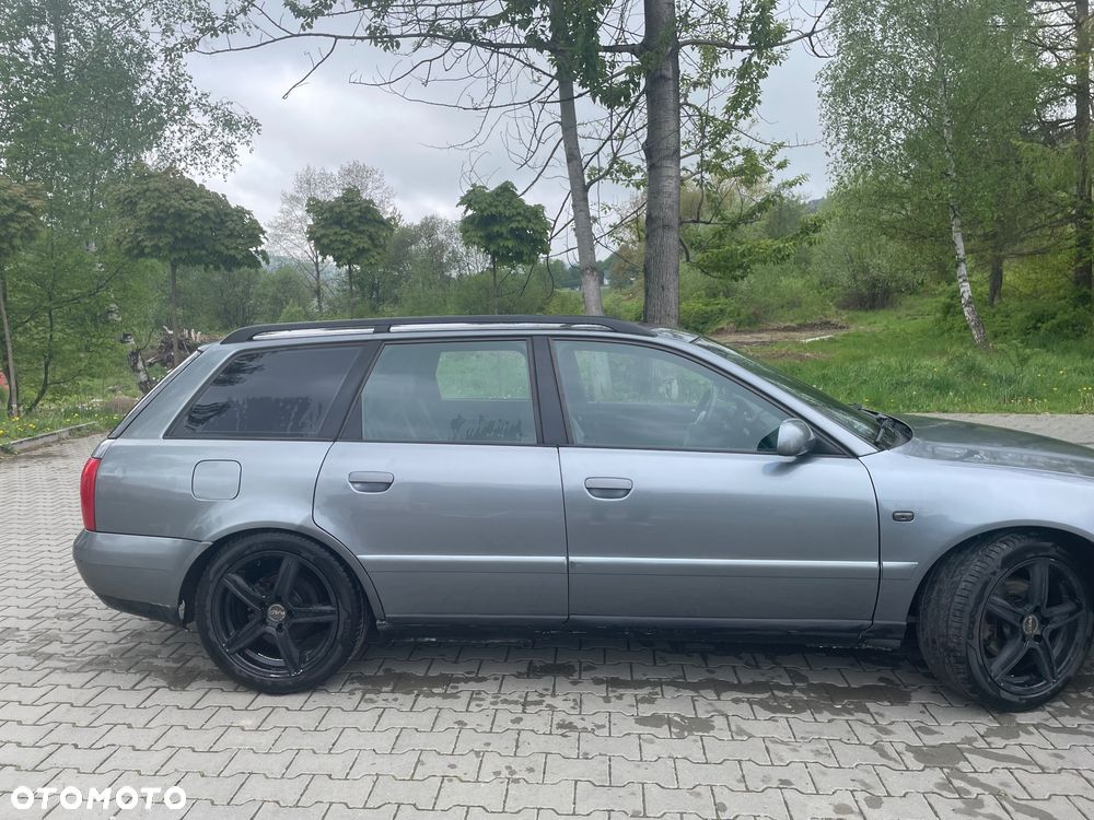 Audi A4 Avant 1.8T Quattro - 12