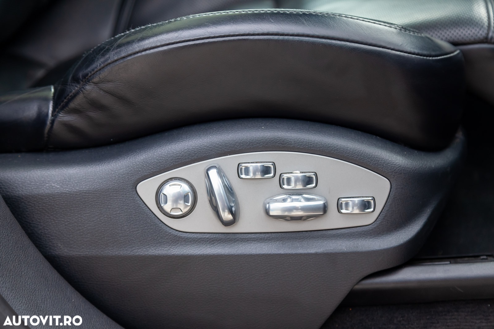 Porsche Cayenne Diesel Platinum Edition - 18