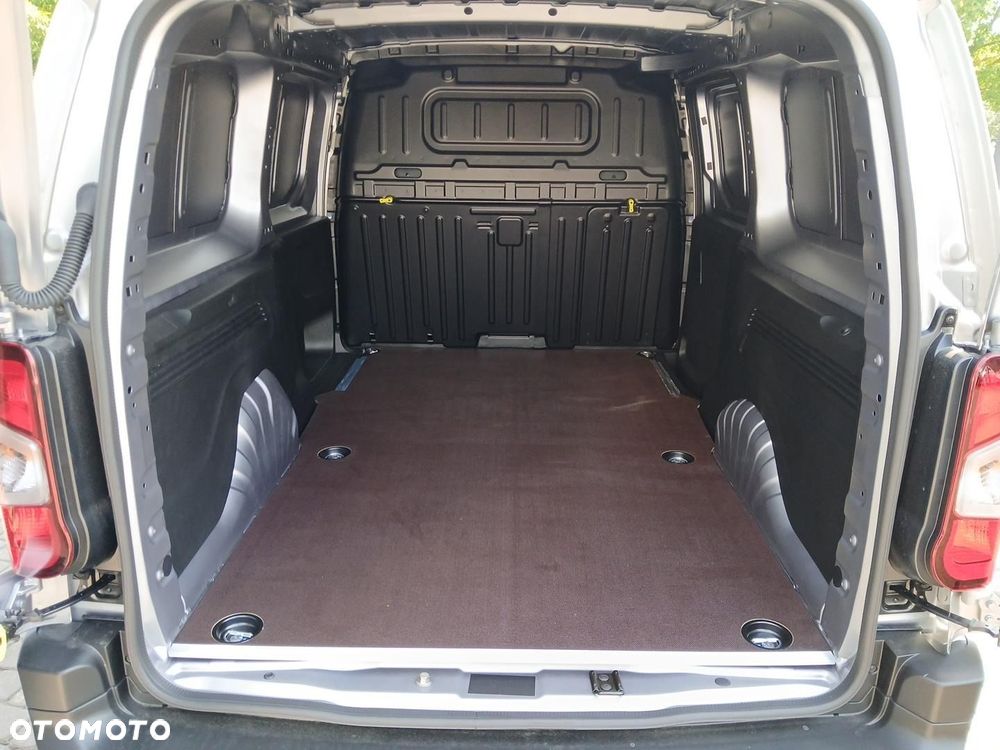 Toyota PROACE CITY - 14