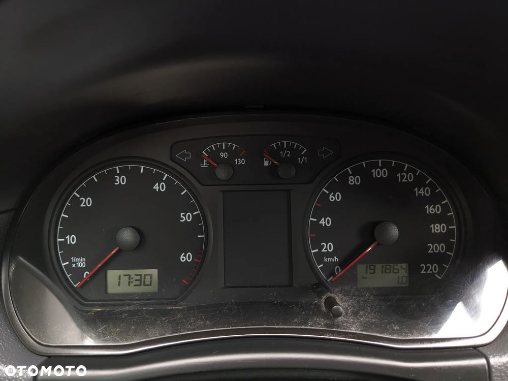 Volkswagen Polo 1.2 Comfortline - 37