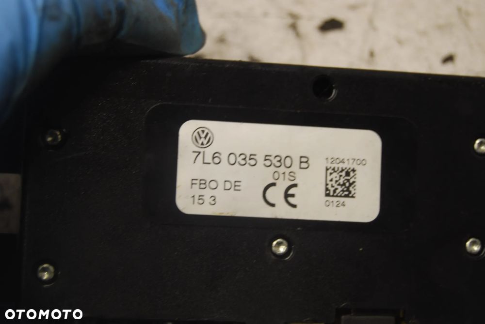 WZMACNIACZ ANTENY 7L6035530B VW TOUAREG I AUDI PORSCHE - 3