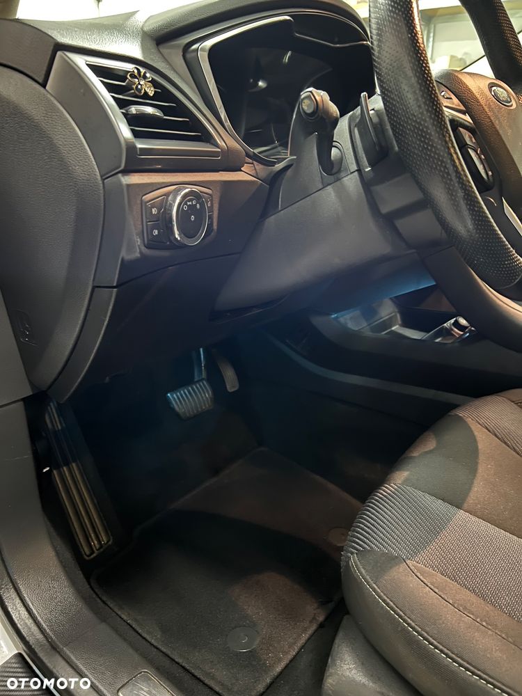 Ford Mondeo 2.0 TDCi STart-Stopp PowerShift-Aut Vignale - 11