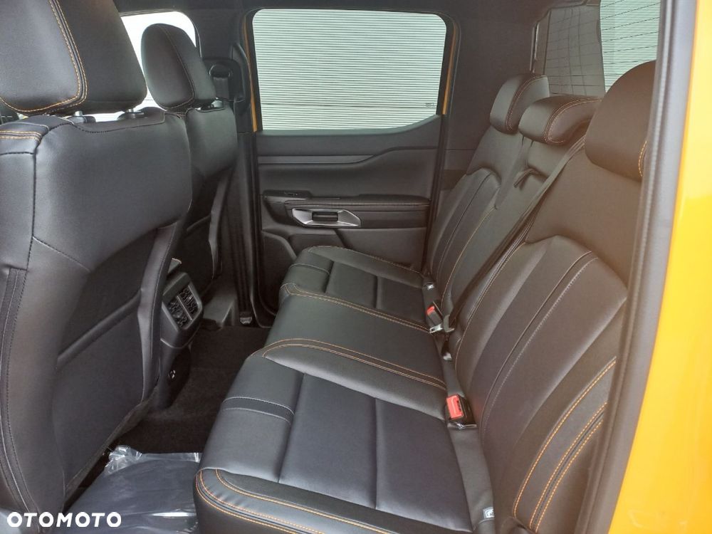 Ford Ranger - 12